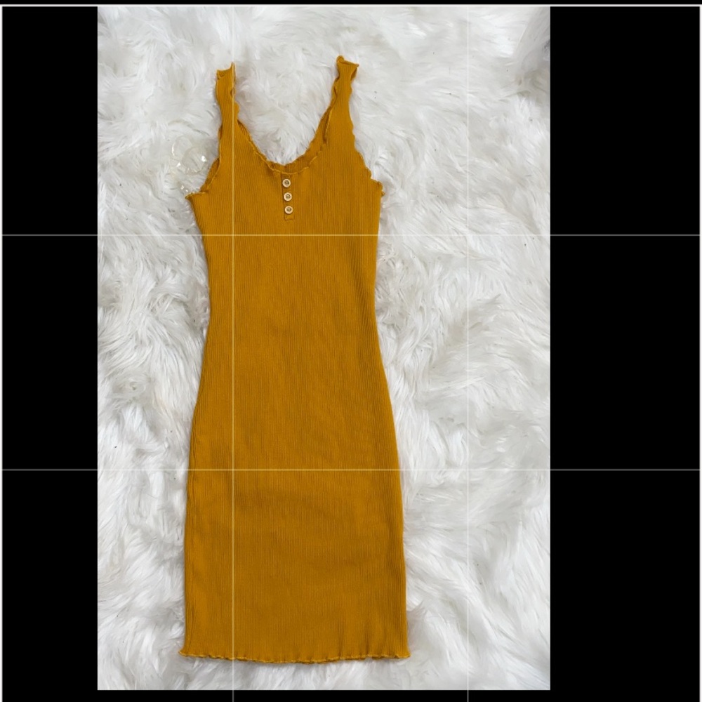Yellow dress